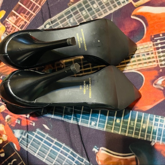 👠Gorgeous Black DIBA Pointed Toe Ankle Strap Stilettos! - Picture 10 of 12